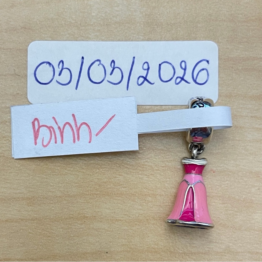 Pandora Disney Aurora Dress dangle - Picture 12 of 12